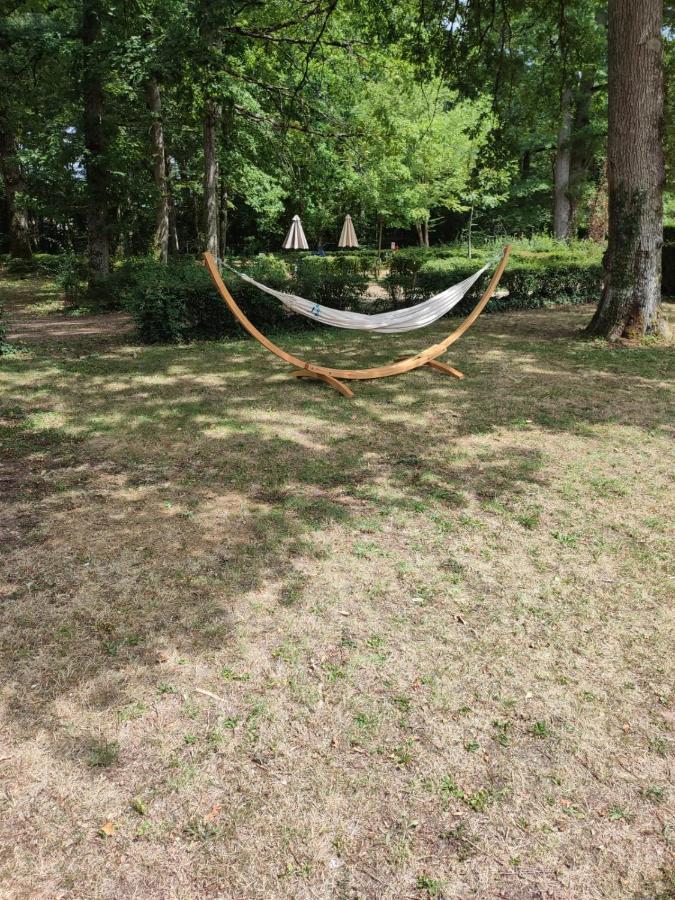 Camping Etang Des Bois Vieilles-Maisons-sur-Joudry Exteriér fotografie