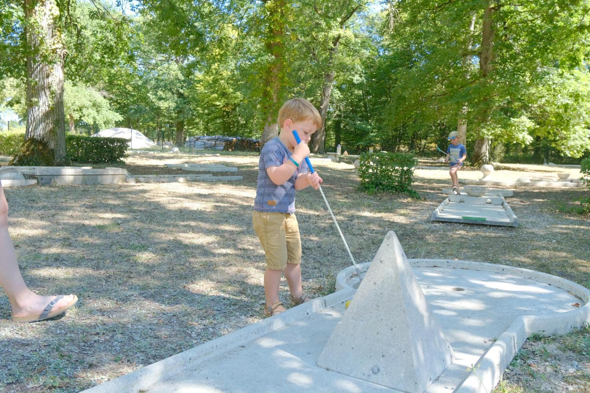 Camping Etang Des Bois Vieilles-Maisons-sur-Joudry Exteriér fotografie