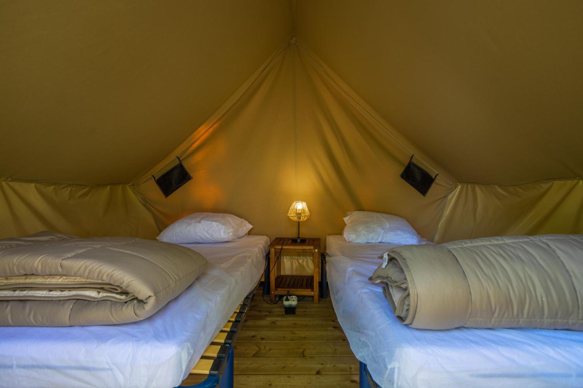 Camping Etang Des Bois Vieilles-Maisons-sur-Joudry Exteriér fotografie