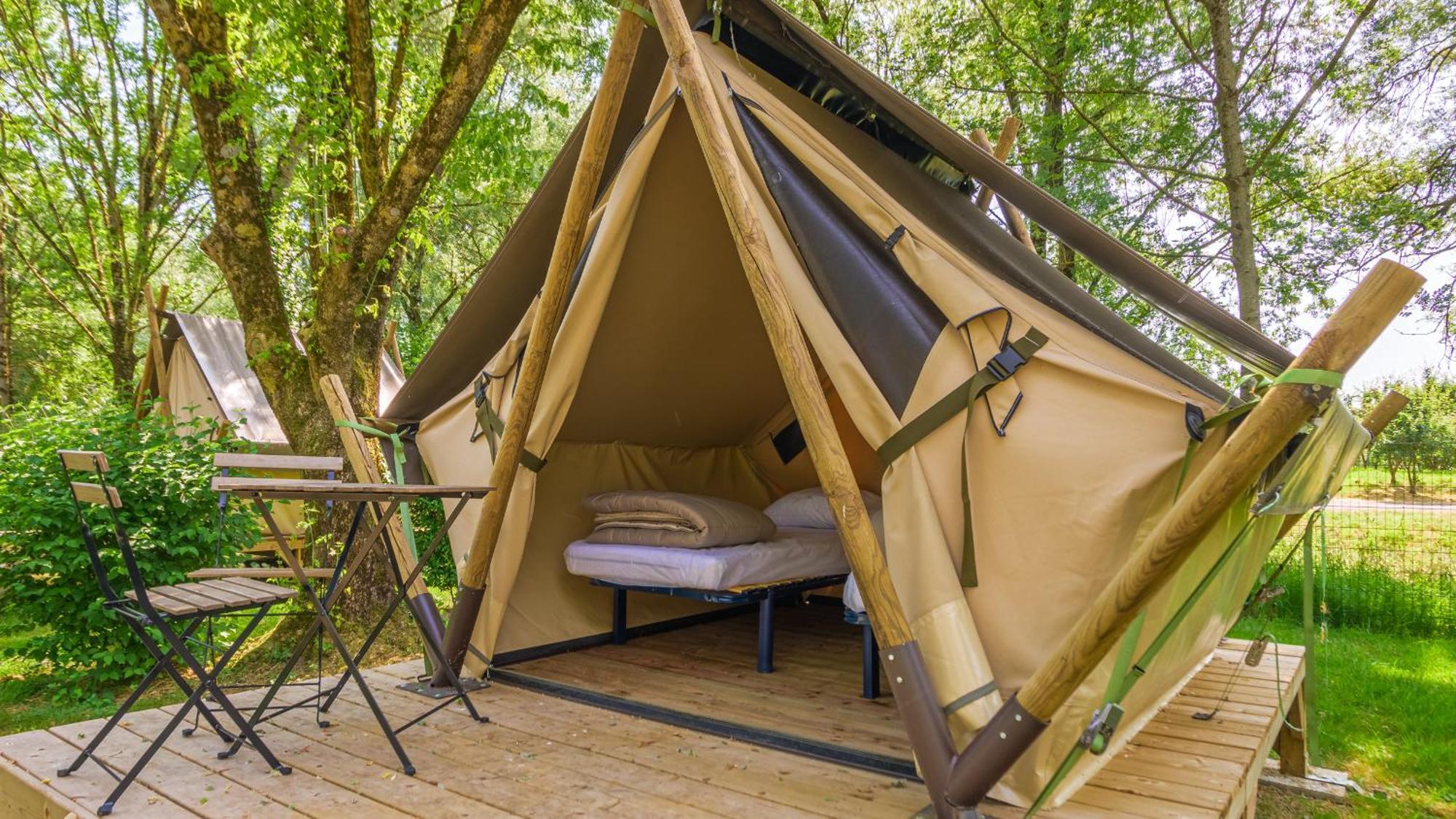 Camping Etang Des Bois Vieilles-Maisons-sur-Joudry Exteriér fotografie